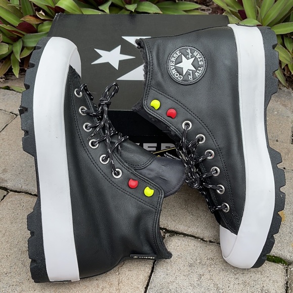 CONVERSE CTAS LUGGED WINTER HI BOOTS WMNS - Picture 11 of 16